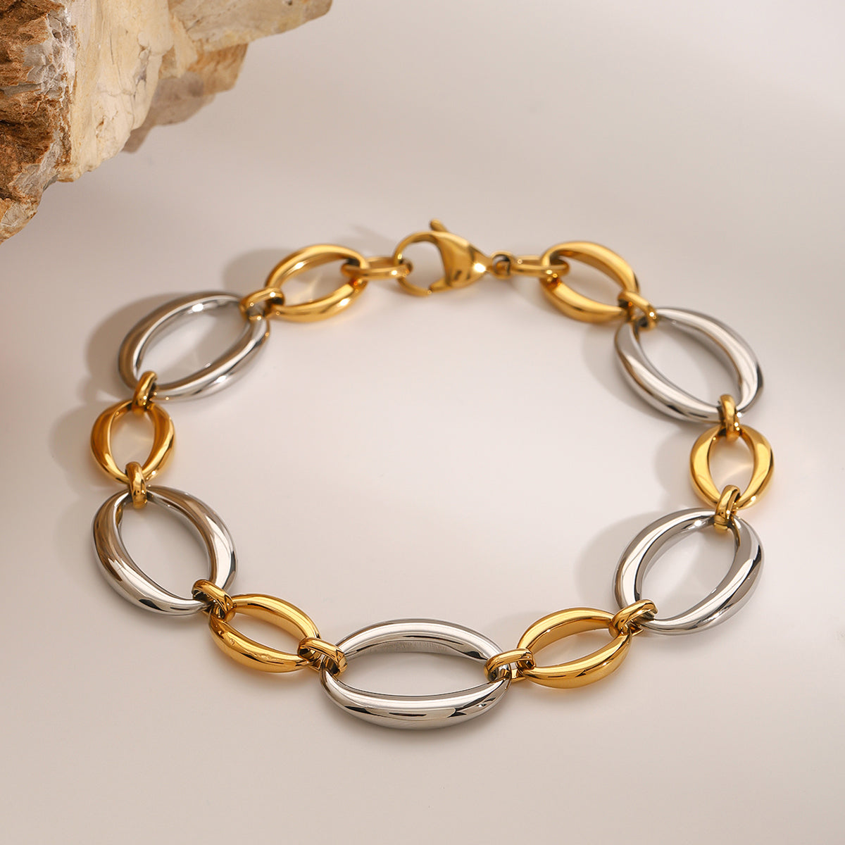 Harbour Loop Bracelet