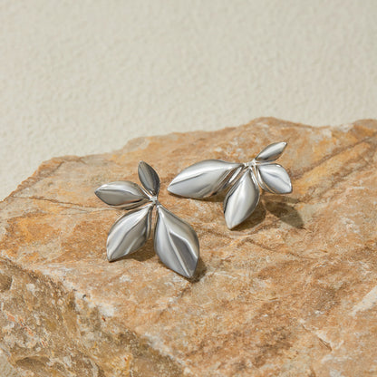Silver Fern Studs