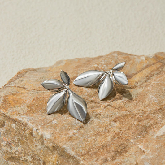 Silver Fern Studs